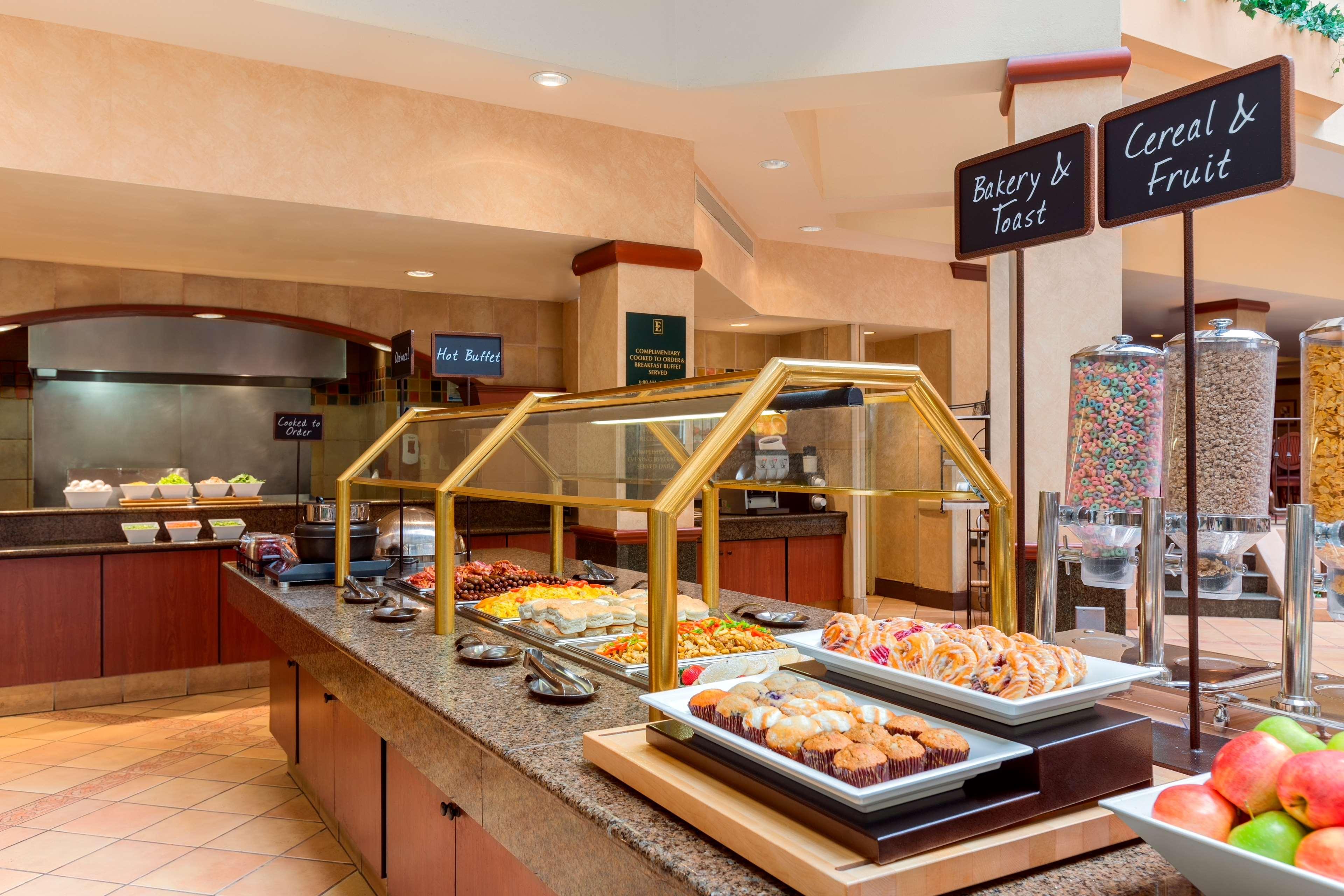 Embassy Suites By Hilton Columbia Greystone Buitenkant foto