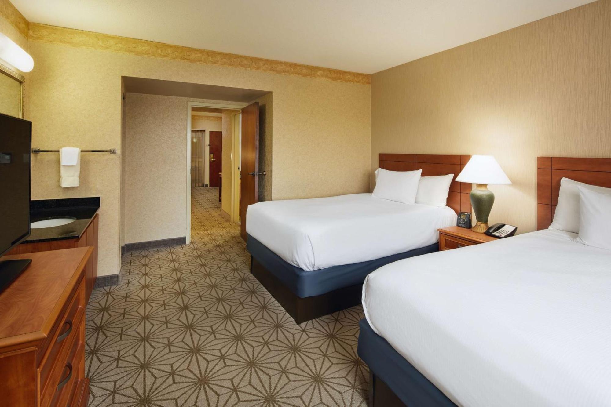 Embassy Suites By Hilton Columbia Greystone Buitenkant foto